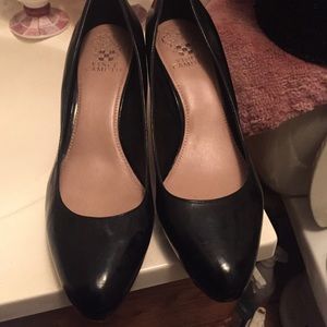 Vince Camuto black patent leather pumps